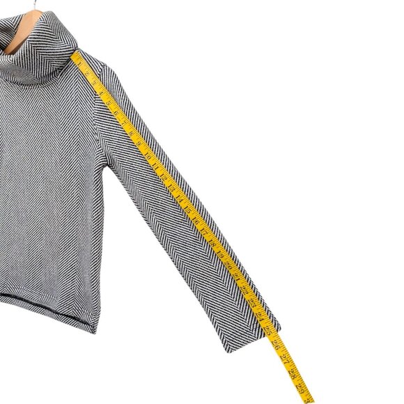 J.CREW Funnelneck Pullover Sweater Womens Black White Herringbone Size XS - Picture 7 of 8